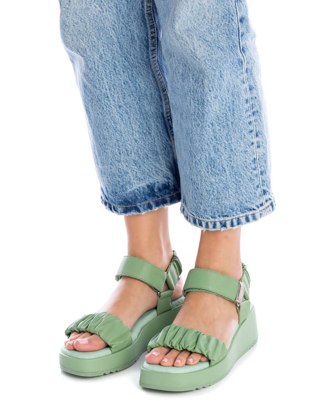 Carmela 16081101 sandales cuir vert compensé