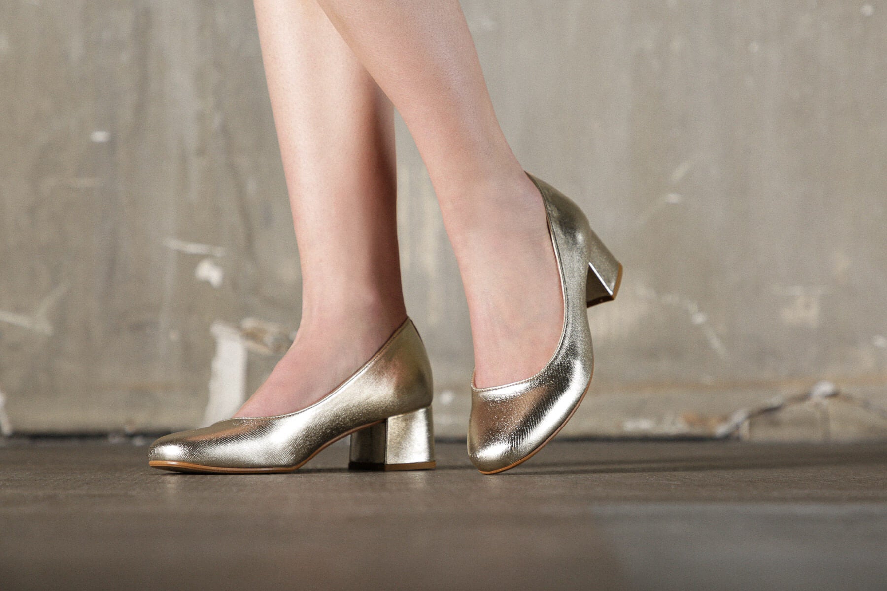 Coralie Masson Louise escarpins doré talon 5 cm