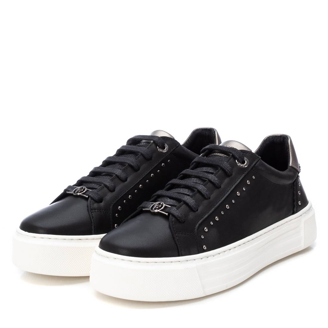 Carmela 16176201 basket femme cuir noir lacets