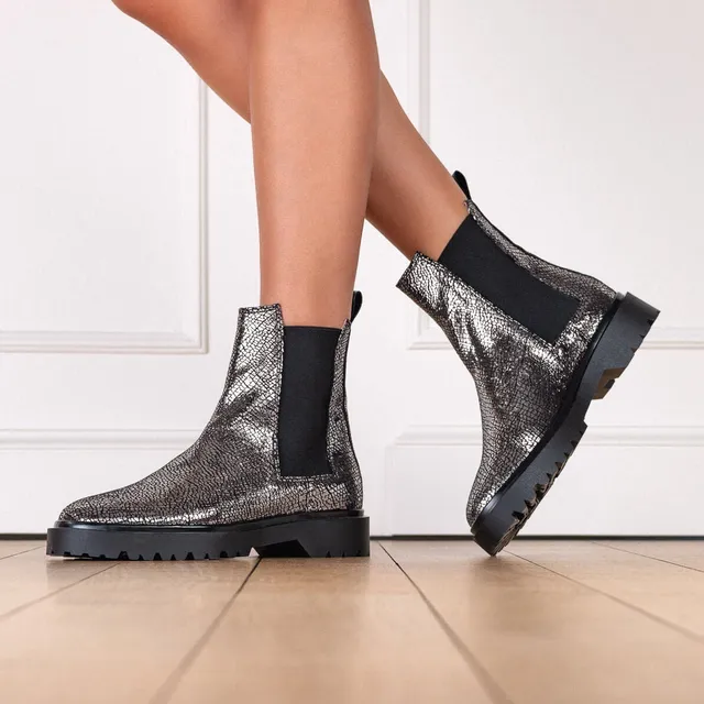 Coralie Masson Gotham bottines cuir silver craquelé