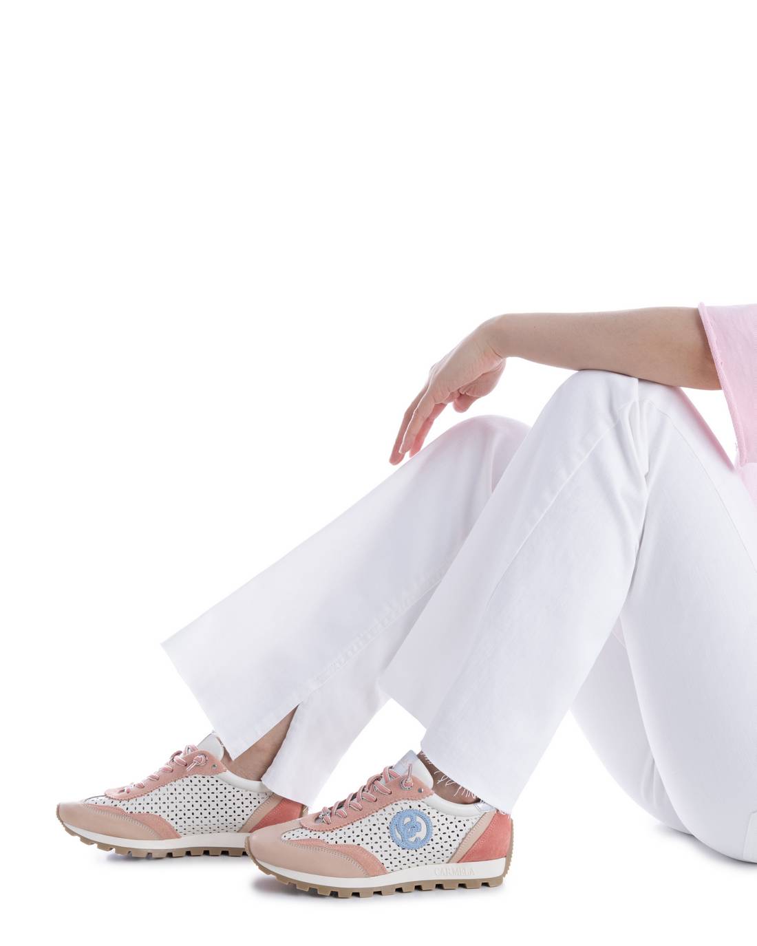 Carmela 16311307 baskets cuir corail ajourées