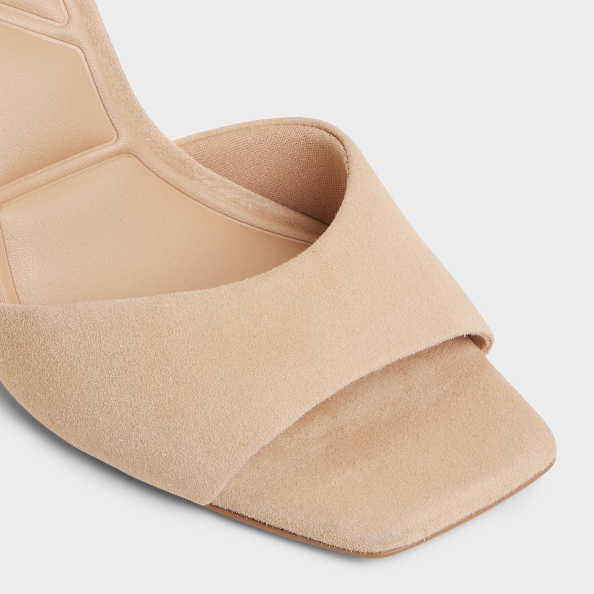 ALDO Jennifer mules à talon suède beige