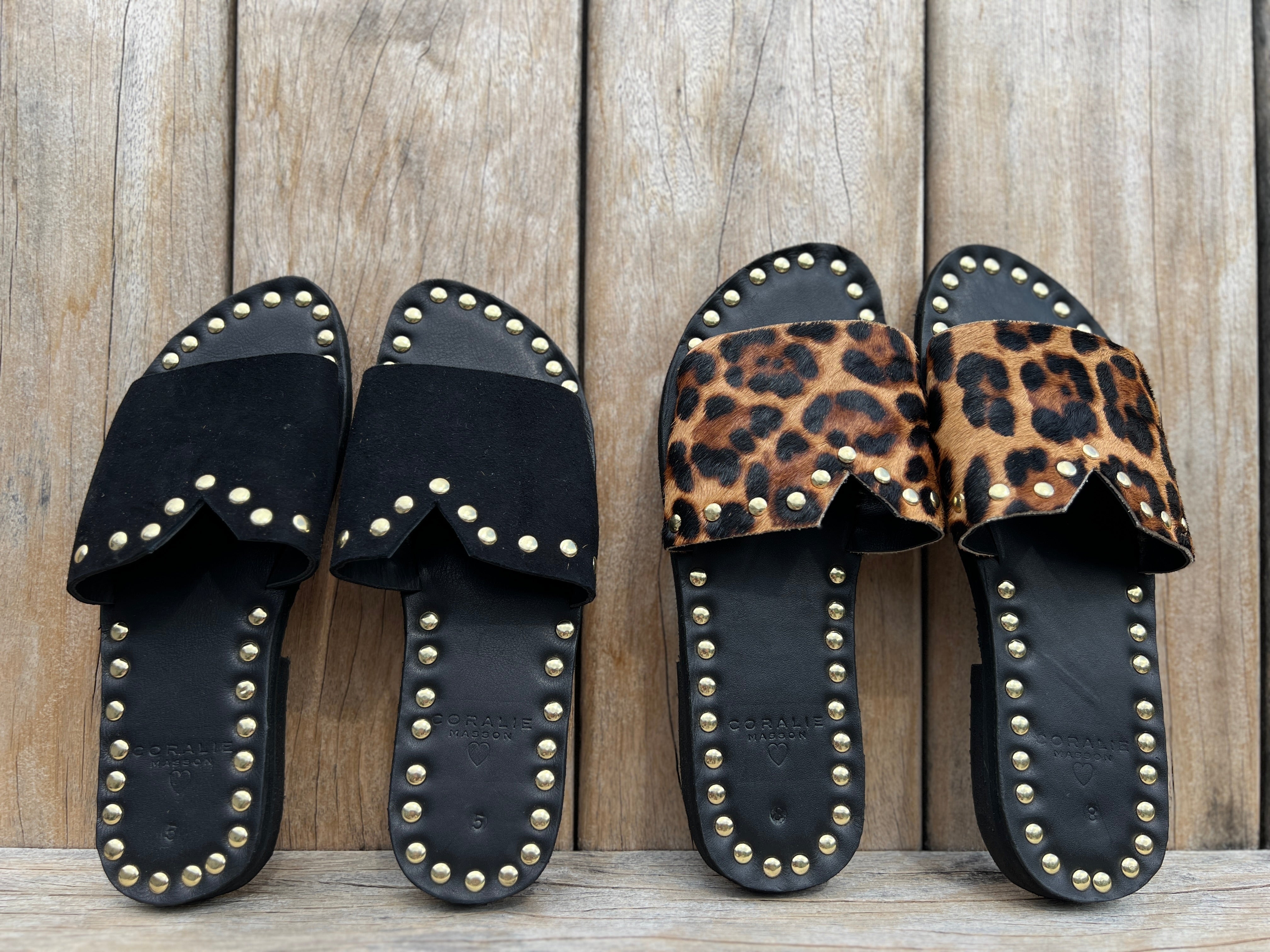 Coralie Masson Makila mules cuir noir clous dorés