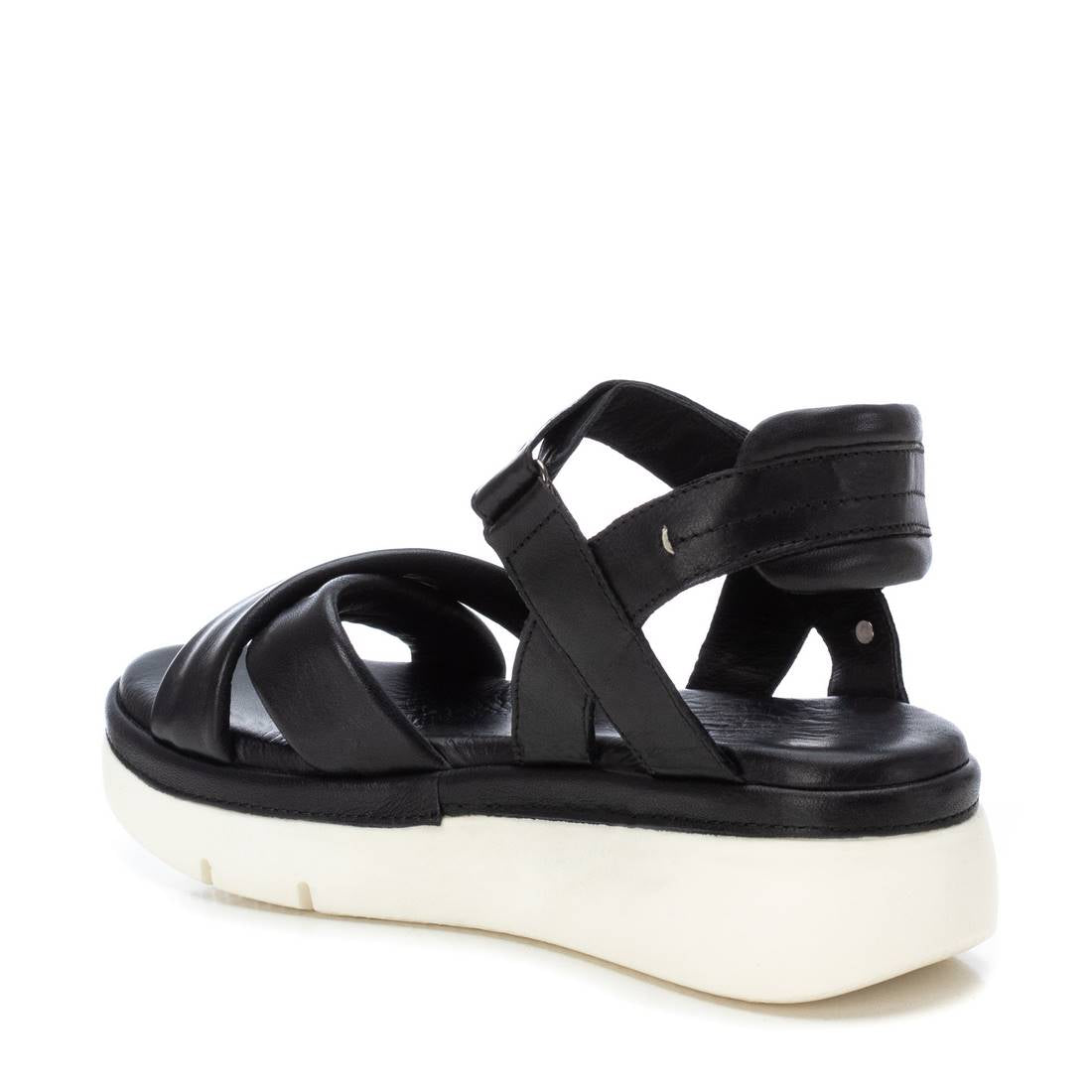 Carmela 06859605 sandale femme noir cuir plateforme