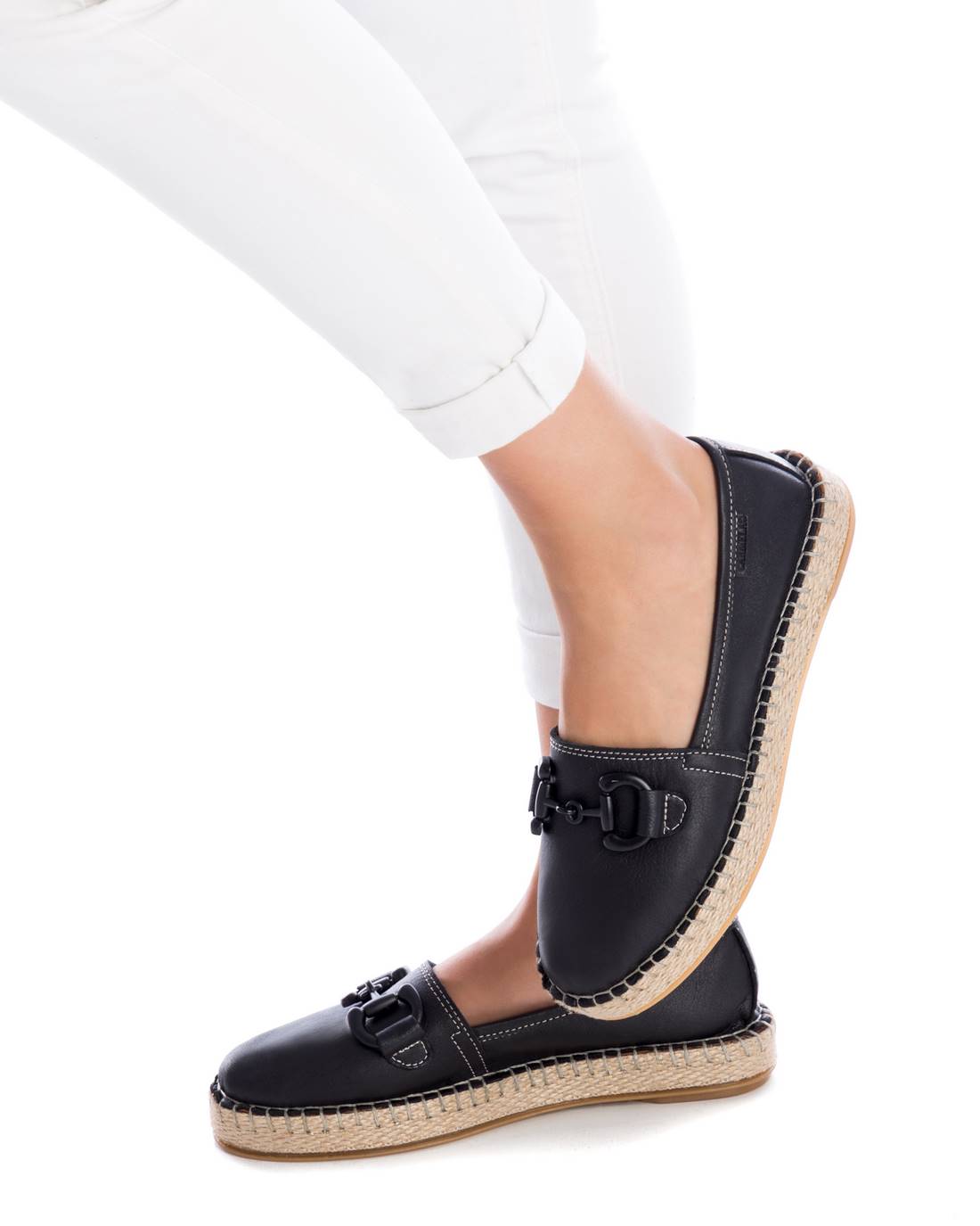 Carmela 160506 16050606 espadrilles noires cuir jute