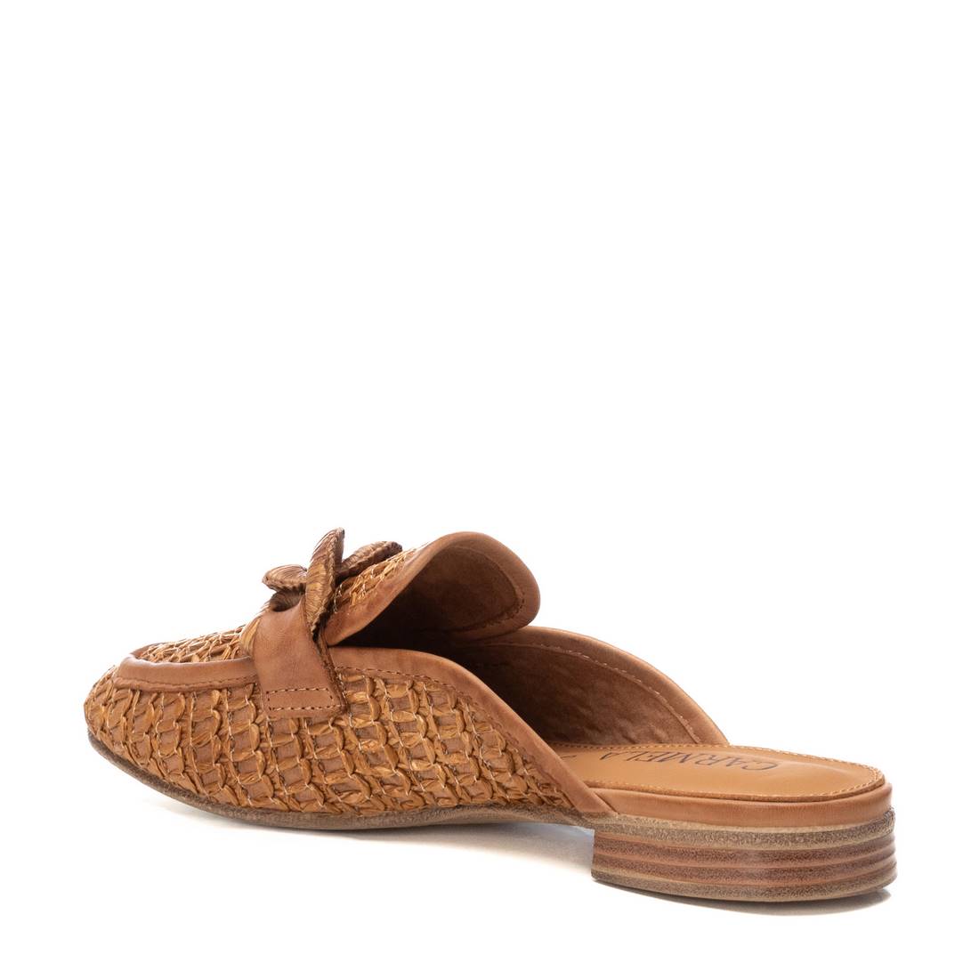Carmela 16231101 Sabot camel ajouré talon bas