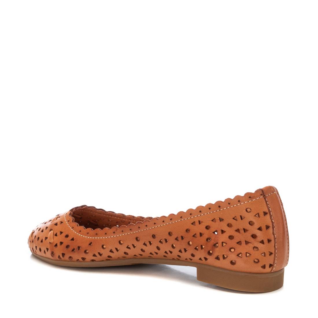 Carmela 16157801 ballerine marron cuir ajouré plat
