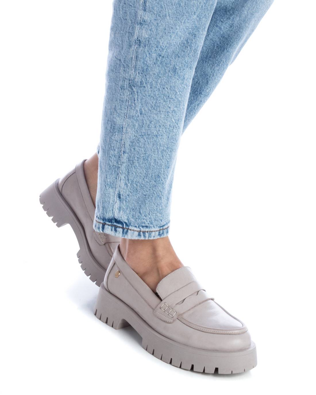 Carmela 16099105 mocassin blanc cuir véritable plat