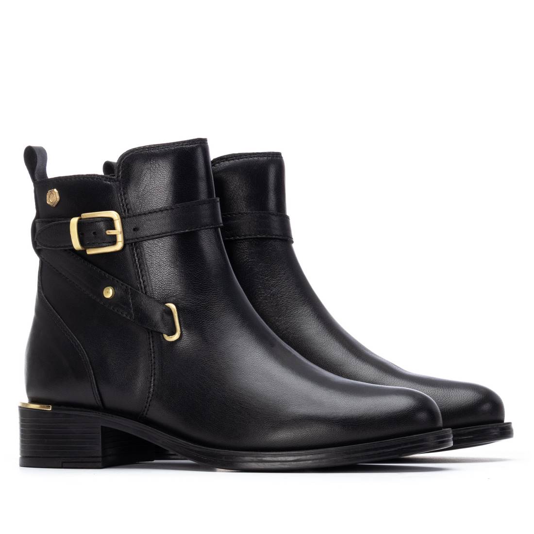 Carmela 16247501 bottines cuir noir boucle