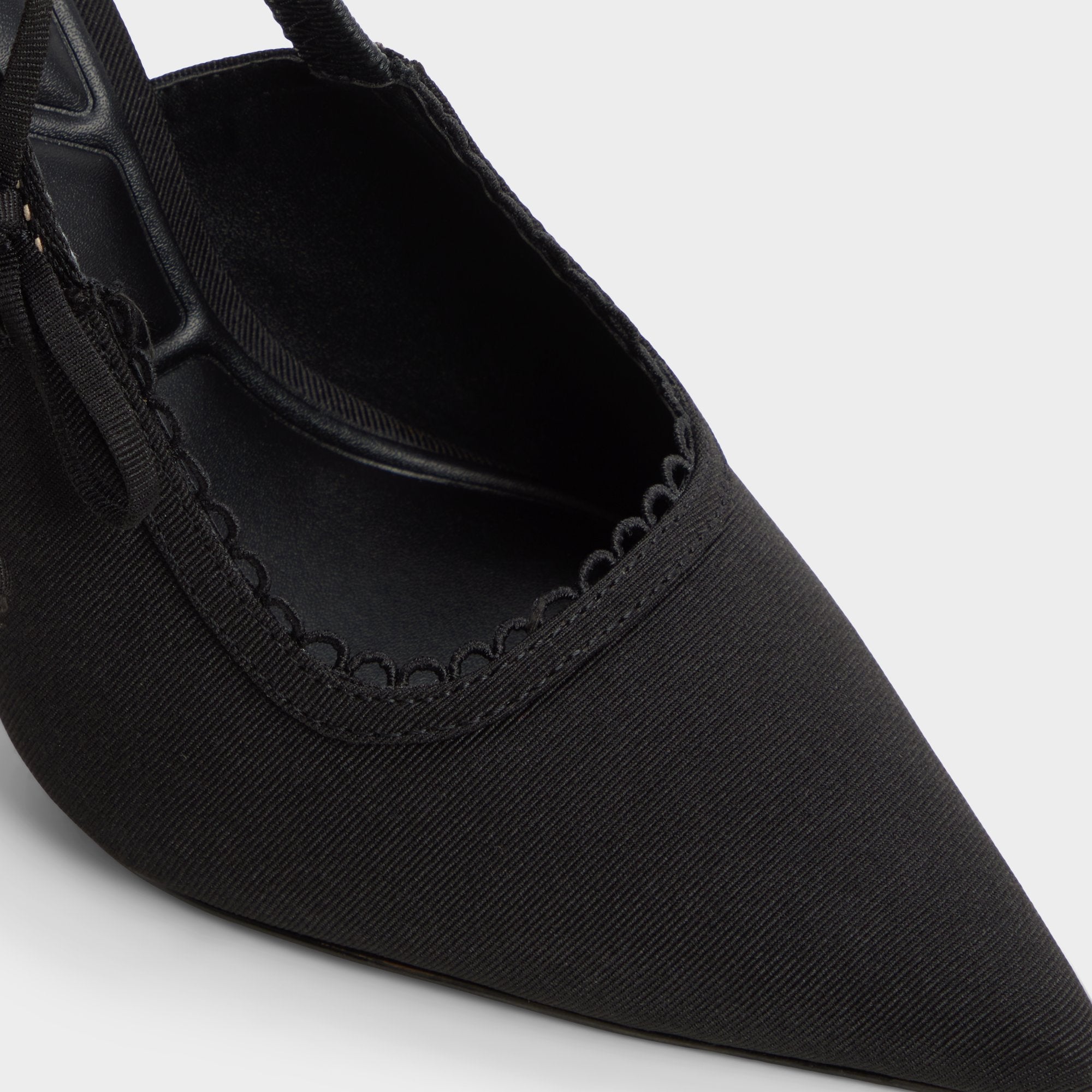 ALDO Hennie bottes noires talon nœud