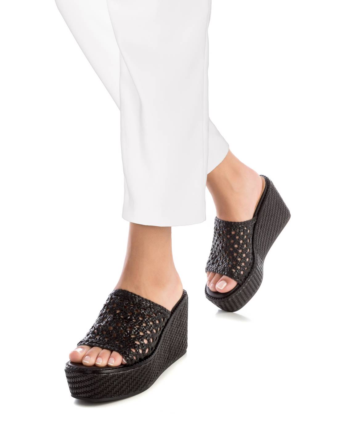 Carmela 16148303 sandales femme noir cuir