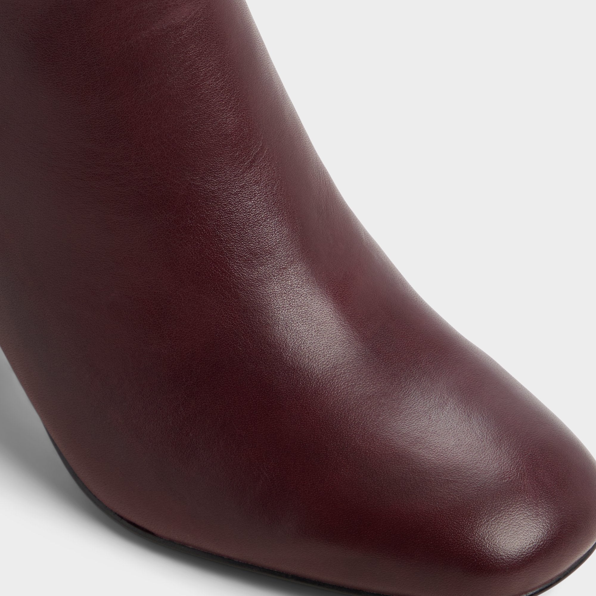 ALDO Satori escarpins cuir bordeaux talon bloc