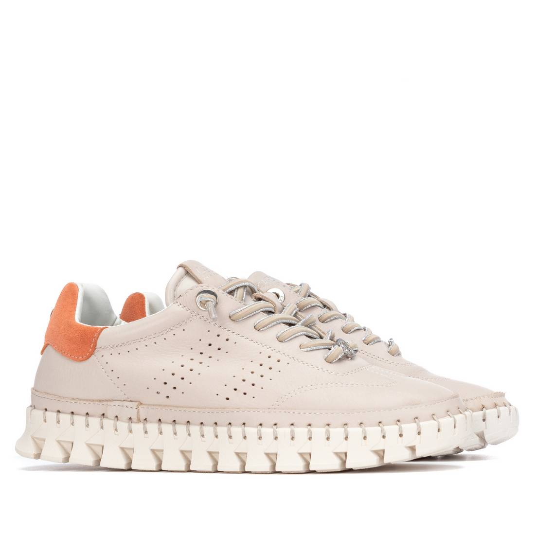 Carmela 16310703 baskets femme beige cuir ajoure