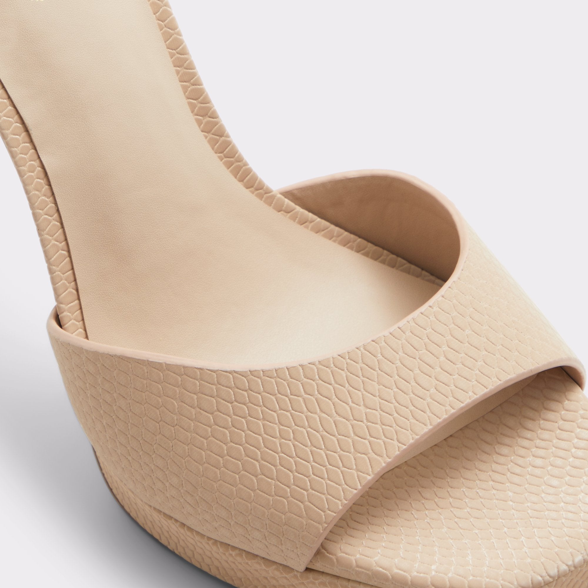 ALDO Prisilla sandales beige chaîne talon