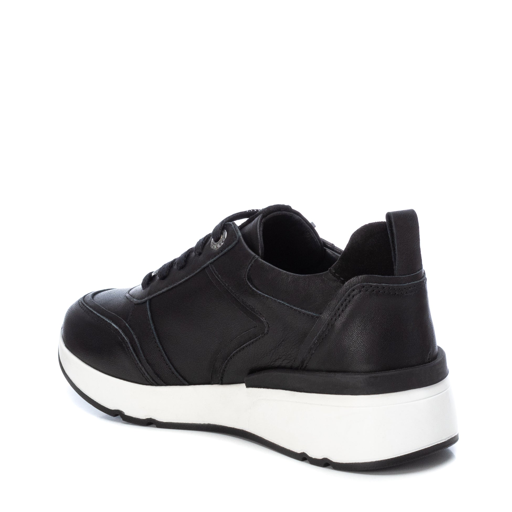 Carmela 16020801 basket cuir noire plate zippée