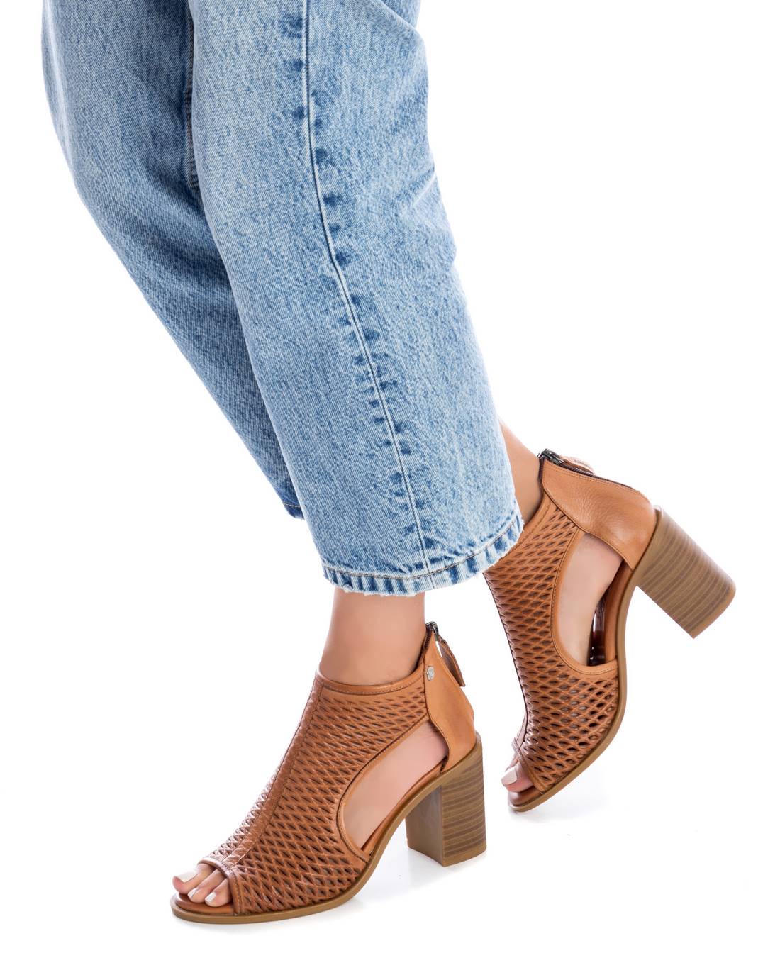 Carmela 16064601 sandale cuir marron talon 9 cm