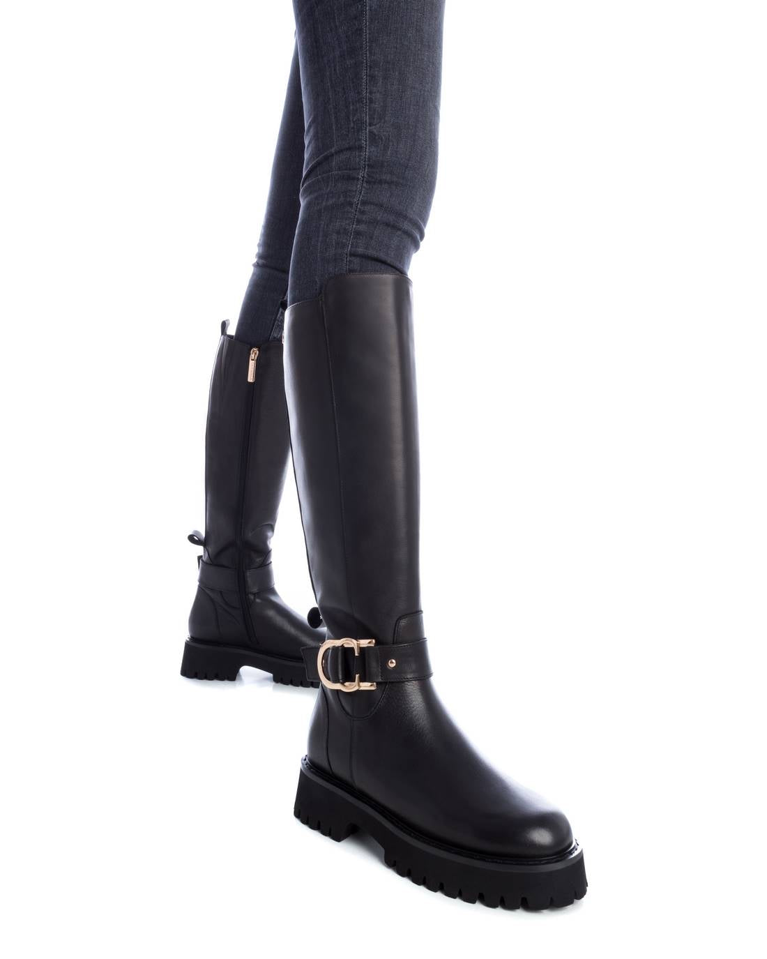 Carmela 16088701 botte noire cuir talon bas