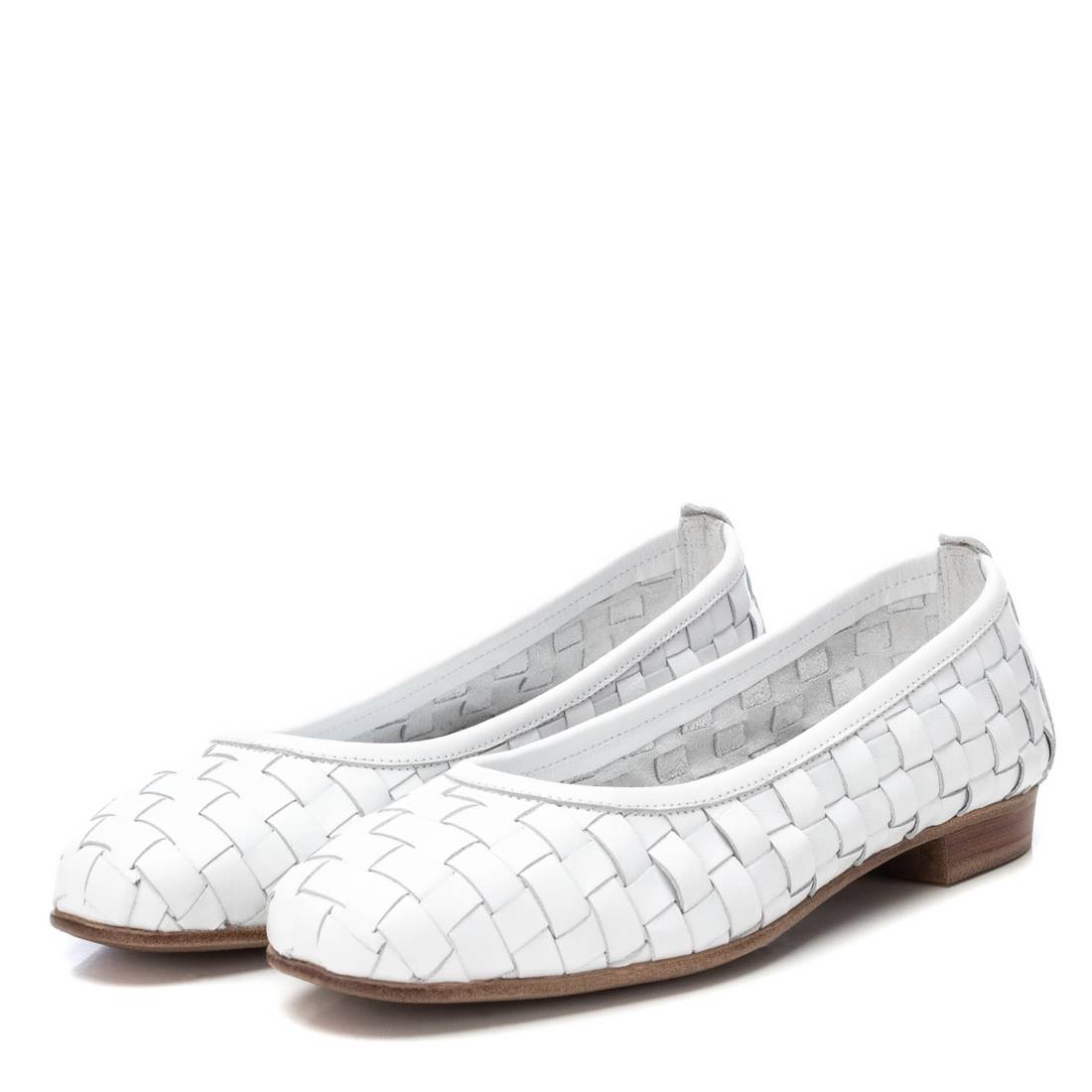 Carmela 16166202 ballerine femme blanche cuir tressée