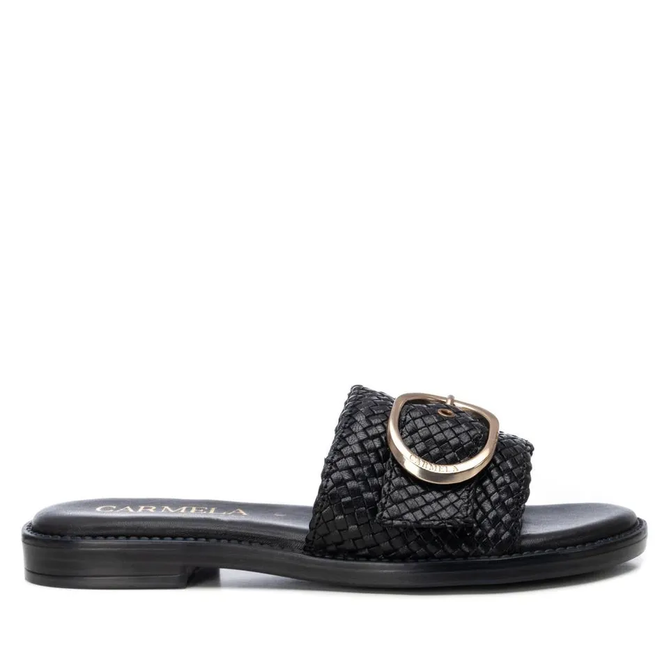 Carmela 16219803 mule cuir noir détail métal