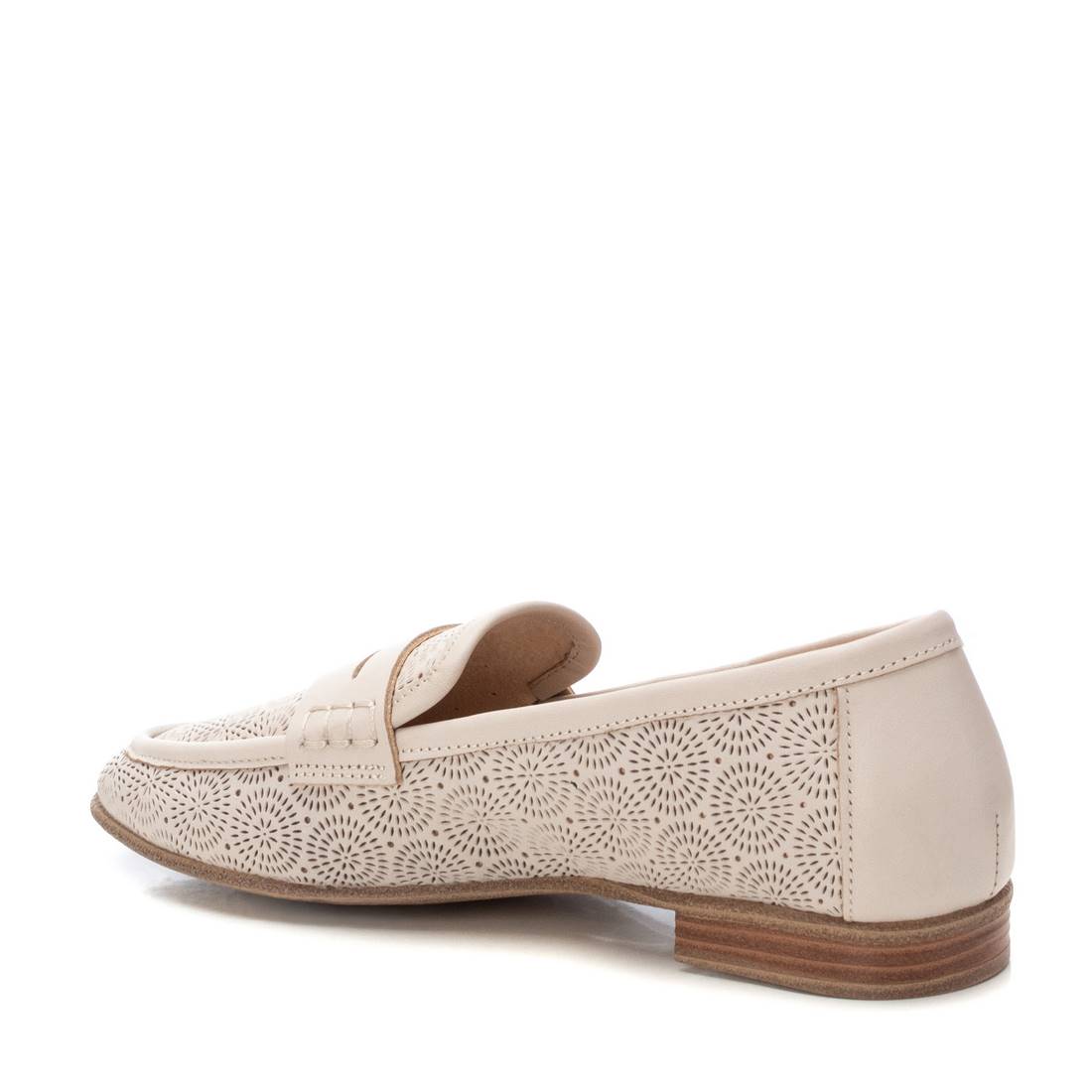 Carmela 16217001 mocassins cuir beige ajourés plats