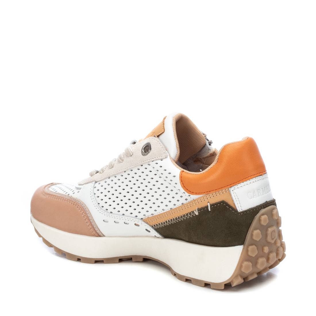 Carmela 16069804 baskets femme vert cuir semelle dentée