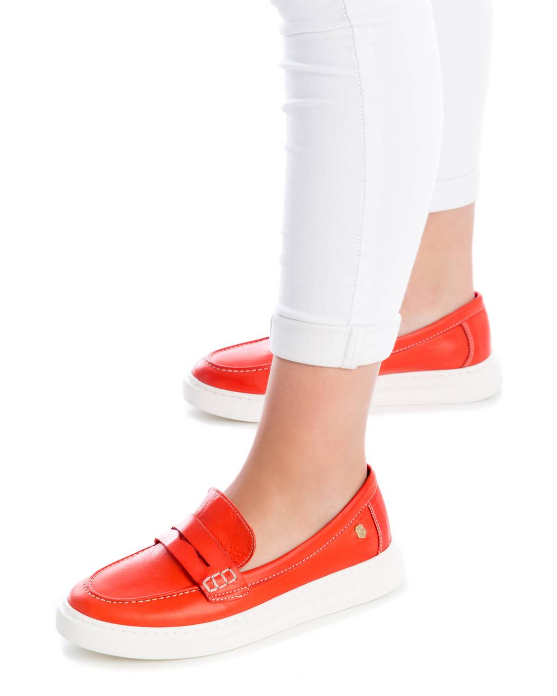 Carmela 16064002 mocassin cuir rouge plat