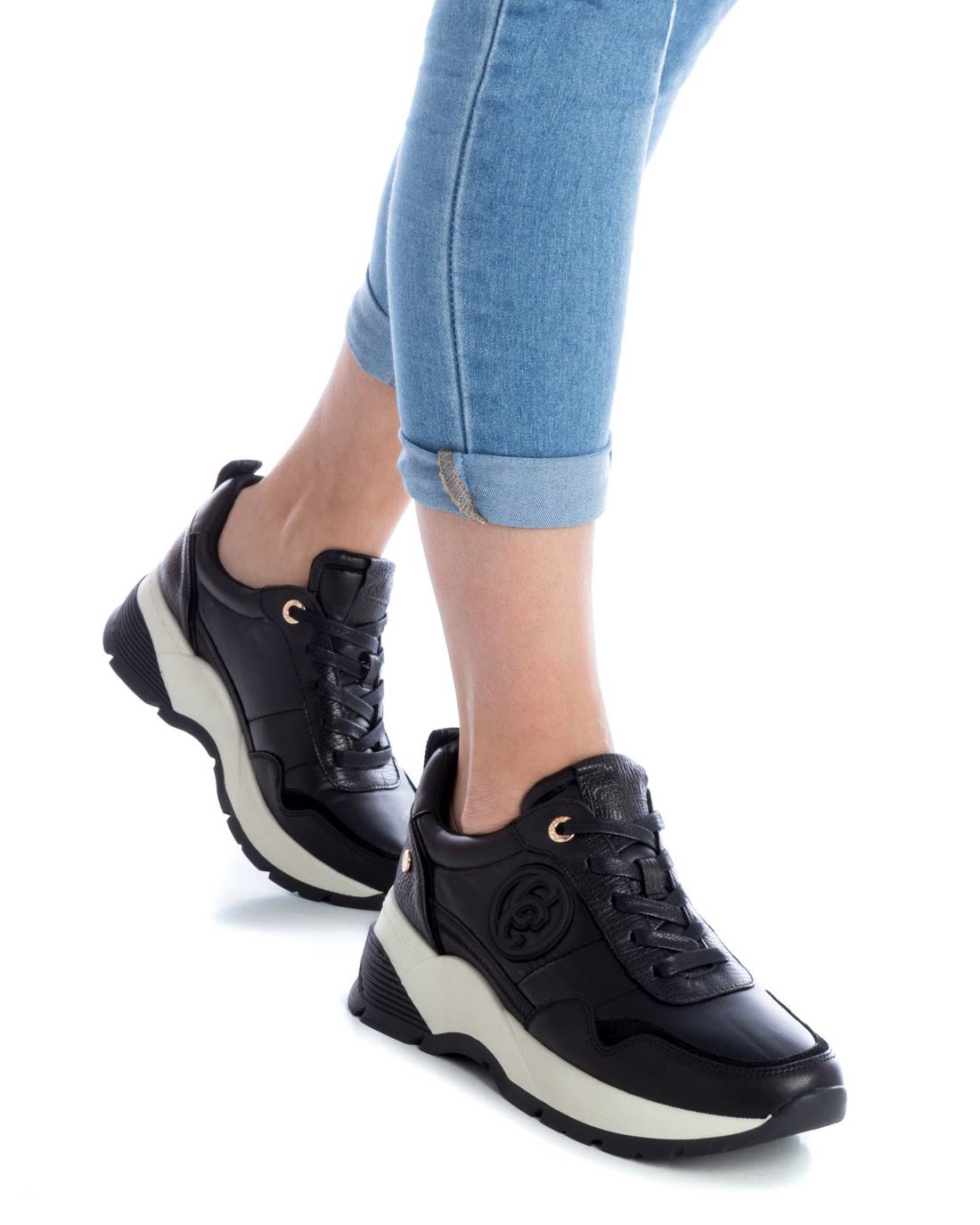 Carmela 16092801 basket noire cuir véritable