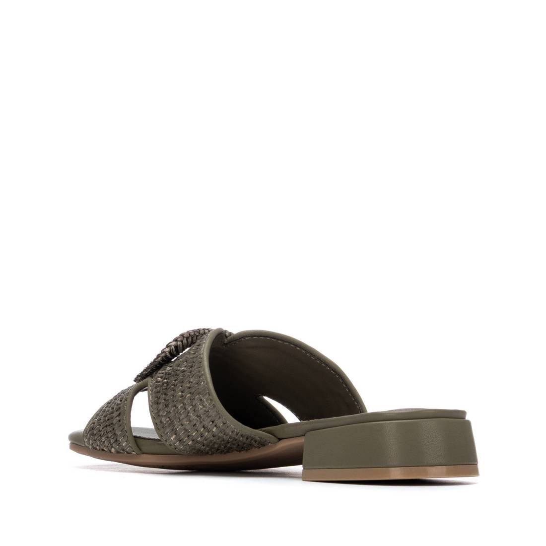 Carmela 16327201 sandale femme kaki tressée plate