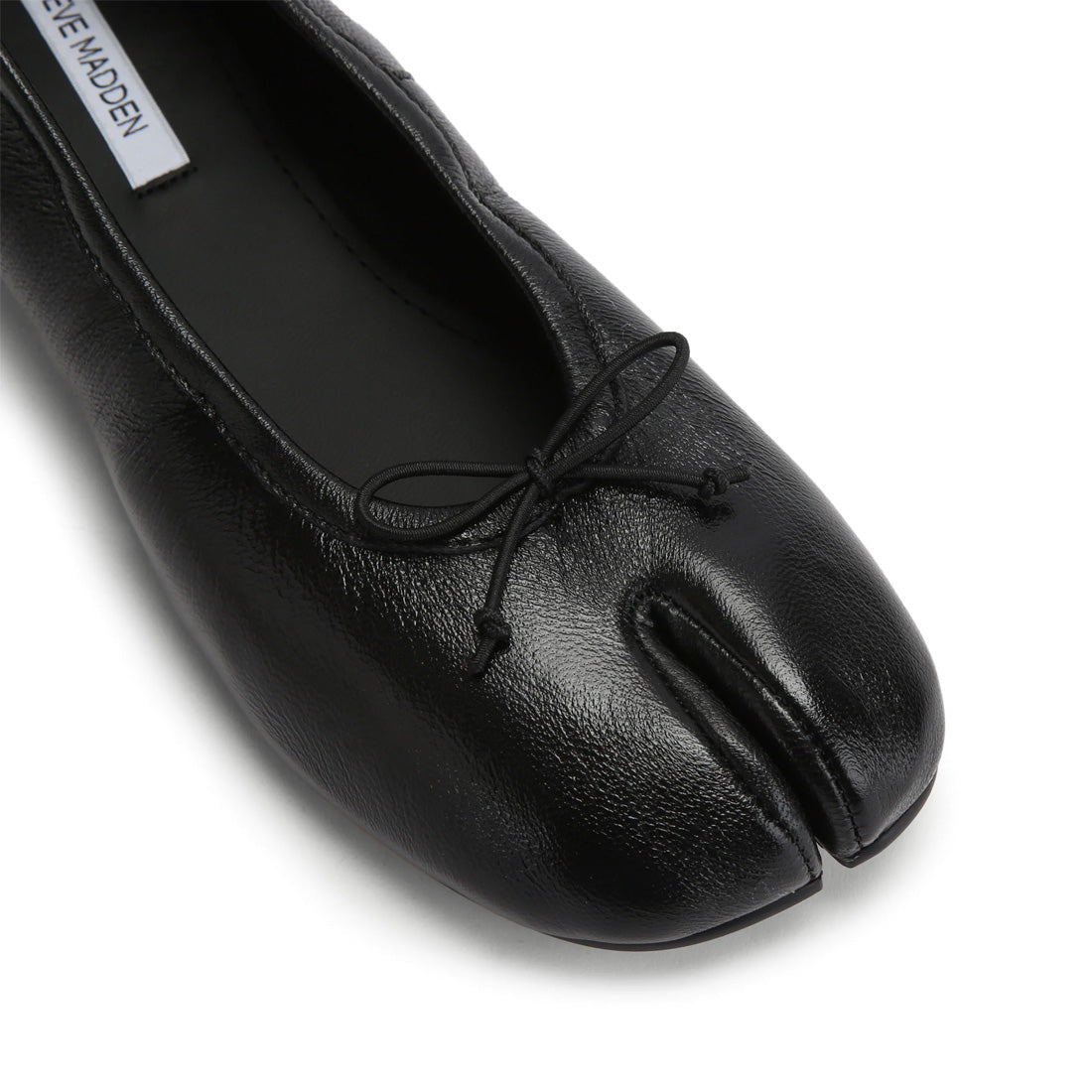 Steve Madden Carin ballerines cuir noir bout découpé