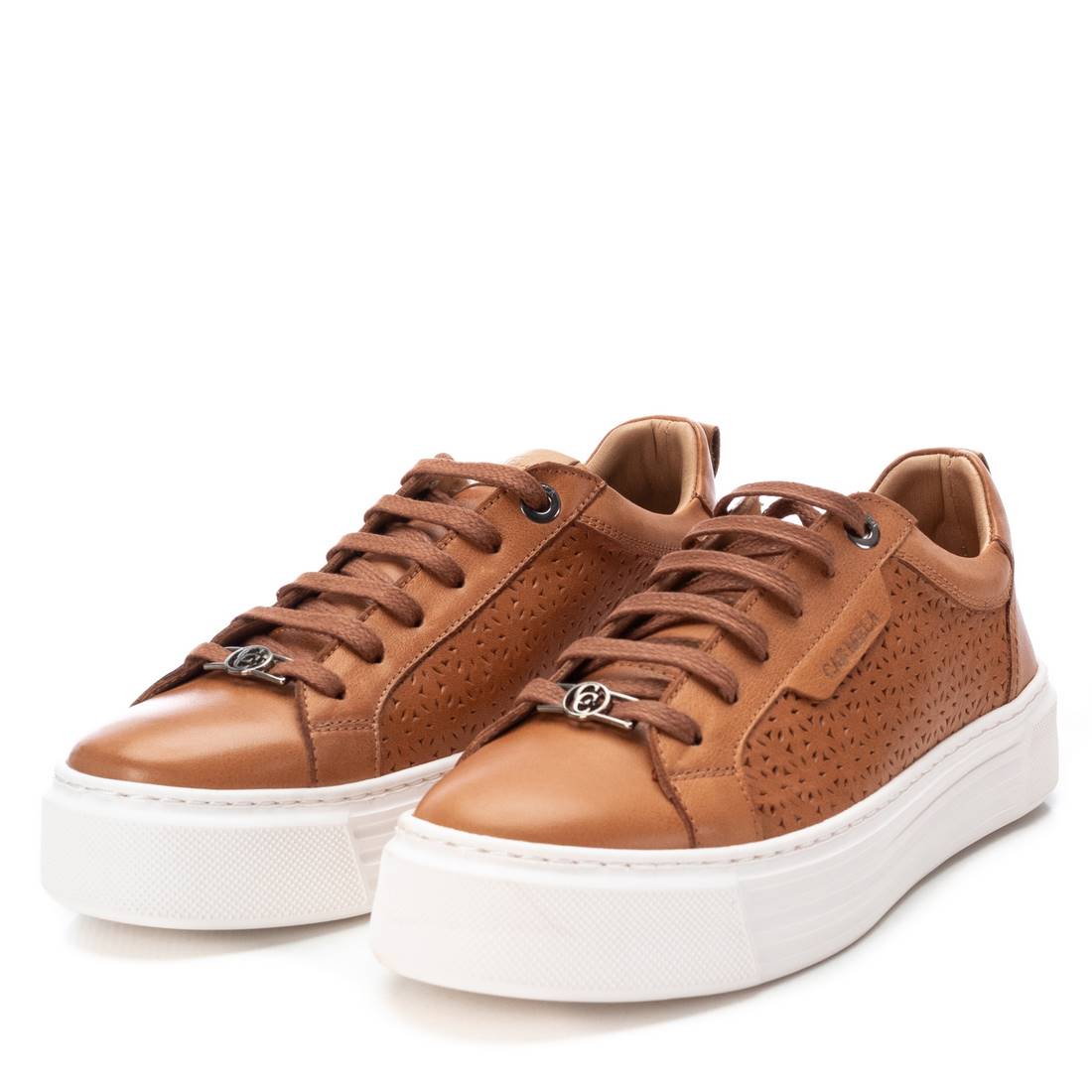 Carmela 16055802 sneaker cuir marron ajourée lacets