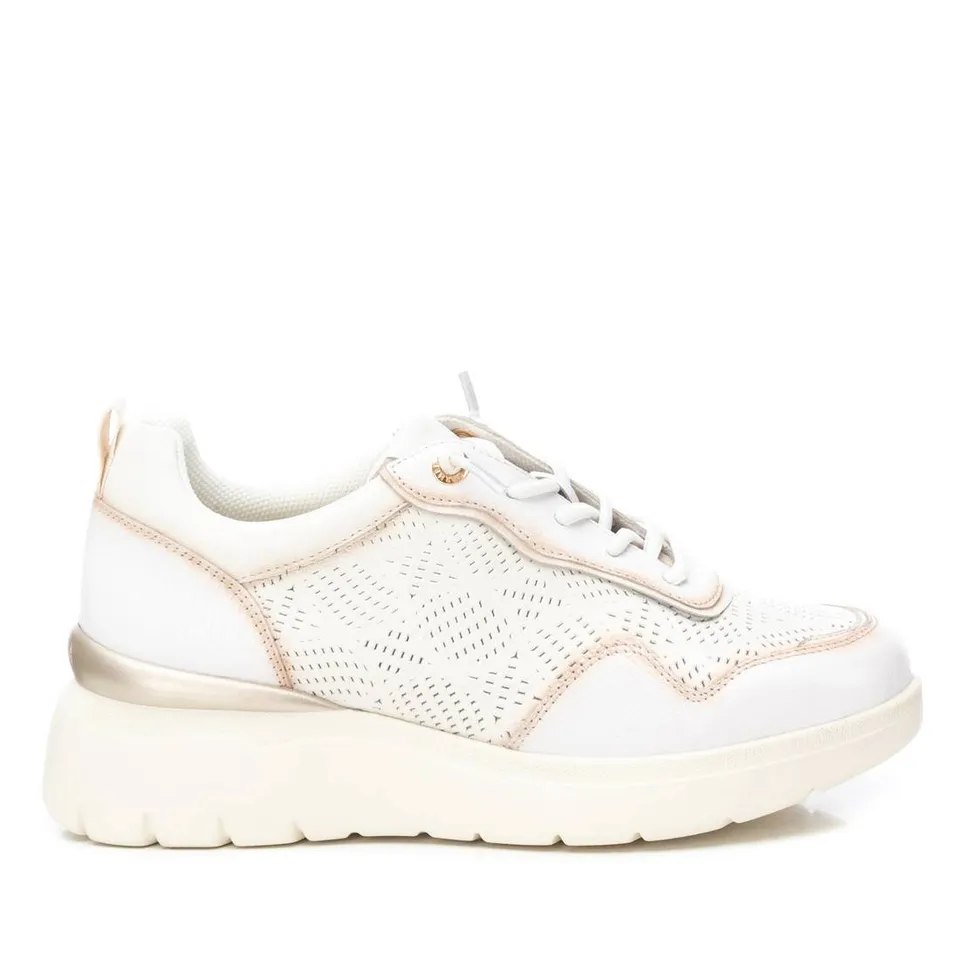Carmela 16142302 basket cuir blanc perforé