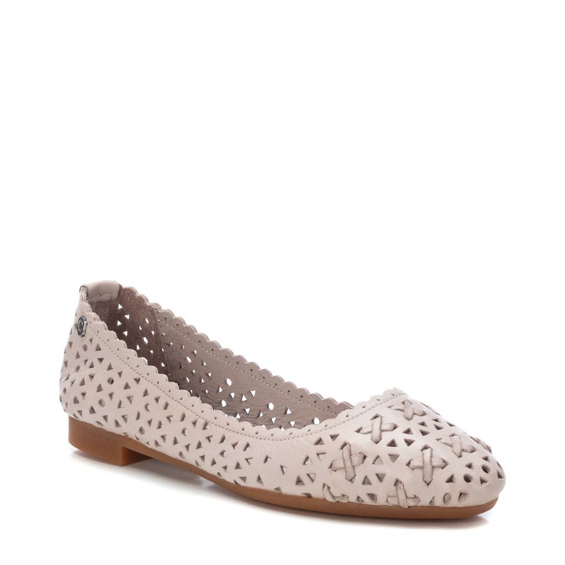 Carmela 16067301 ballerine femme cuir blanc ajourée
