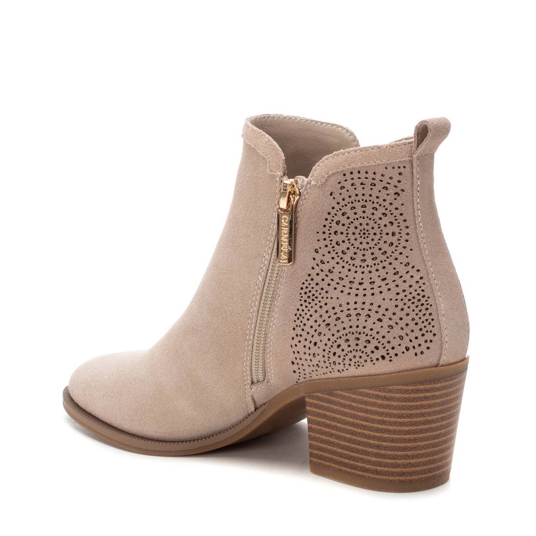 Carmela 16216303 bottines suède beige talon large