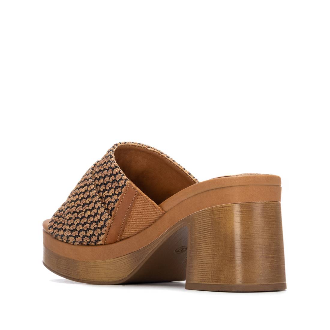 Carmela 16315801 sandale à talon camel vegan
