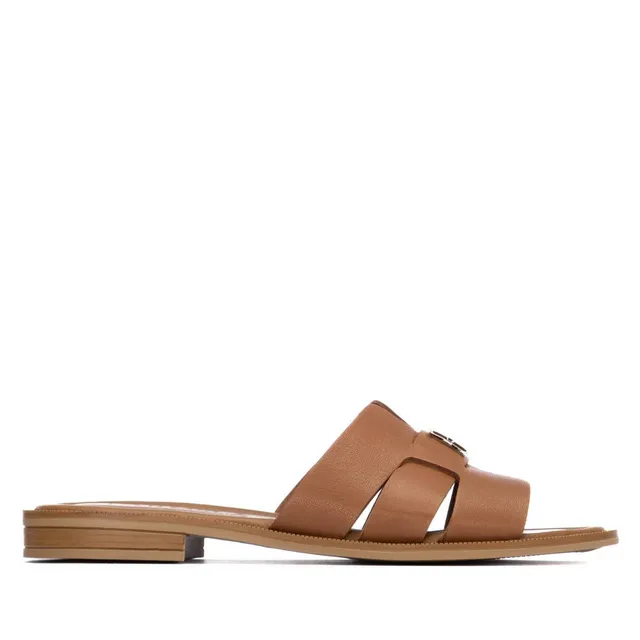 Carmela 16305905 sandale plate cuir camel
