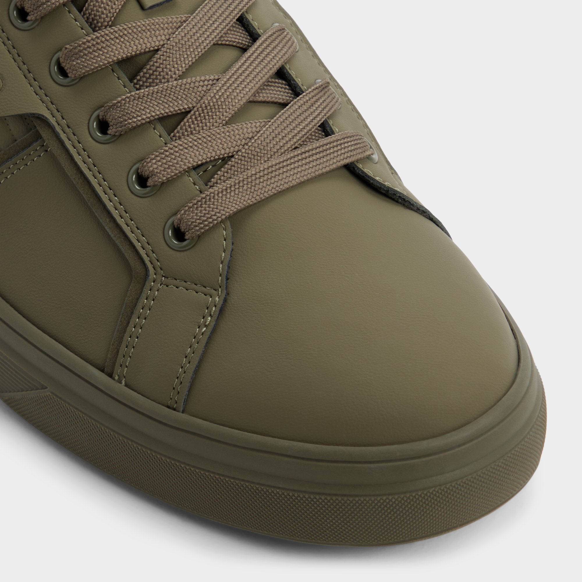 ALDO Ccourtline baskets beige synthétique léger