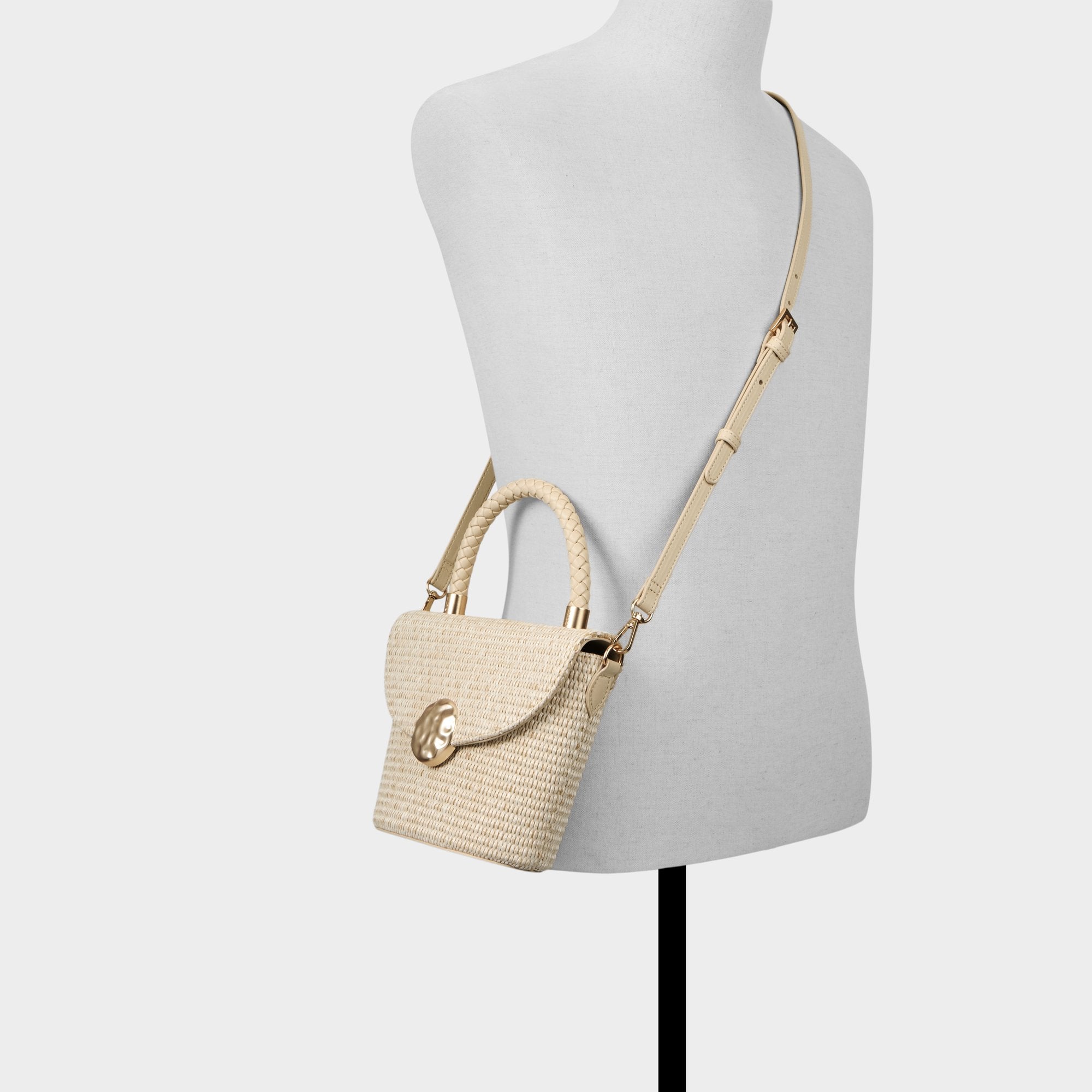 ALDO Solettaa sac raphia tressé été