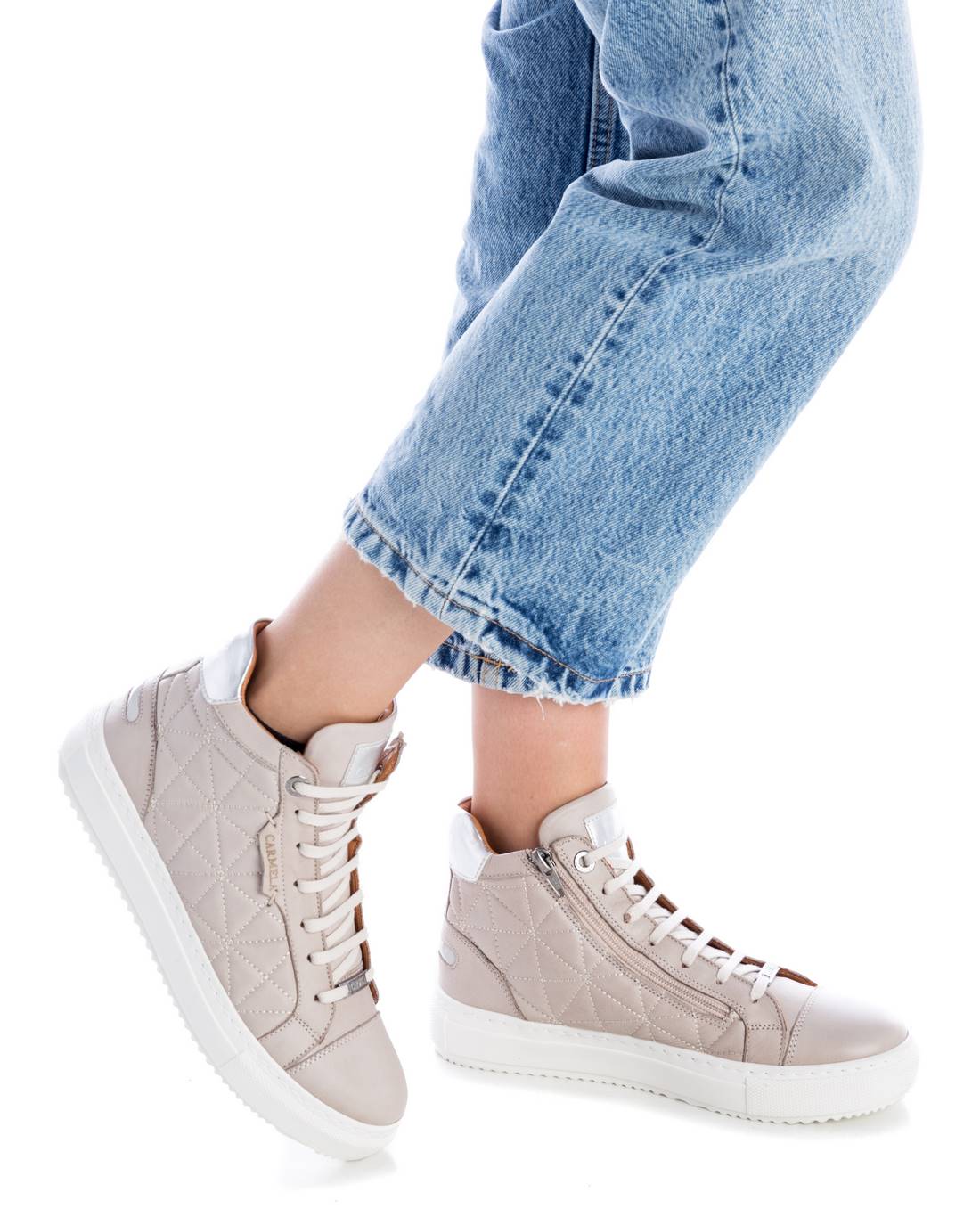 Carmela 16027402 baskets montantes cuir blanc zip
