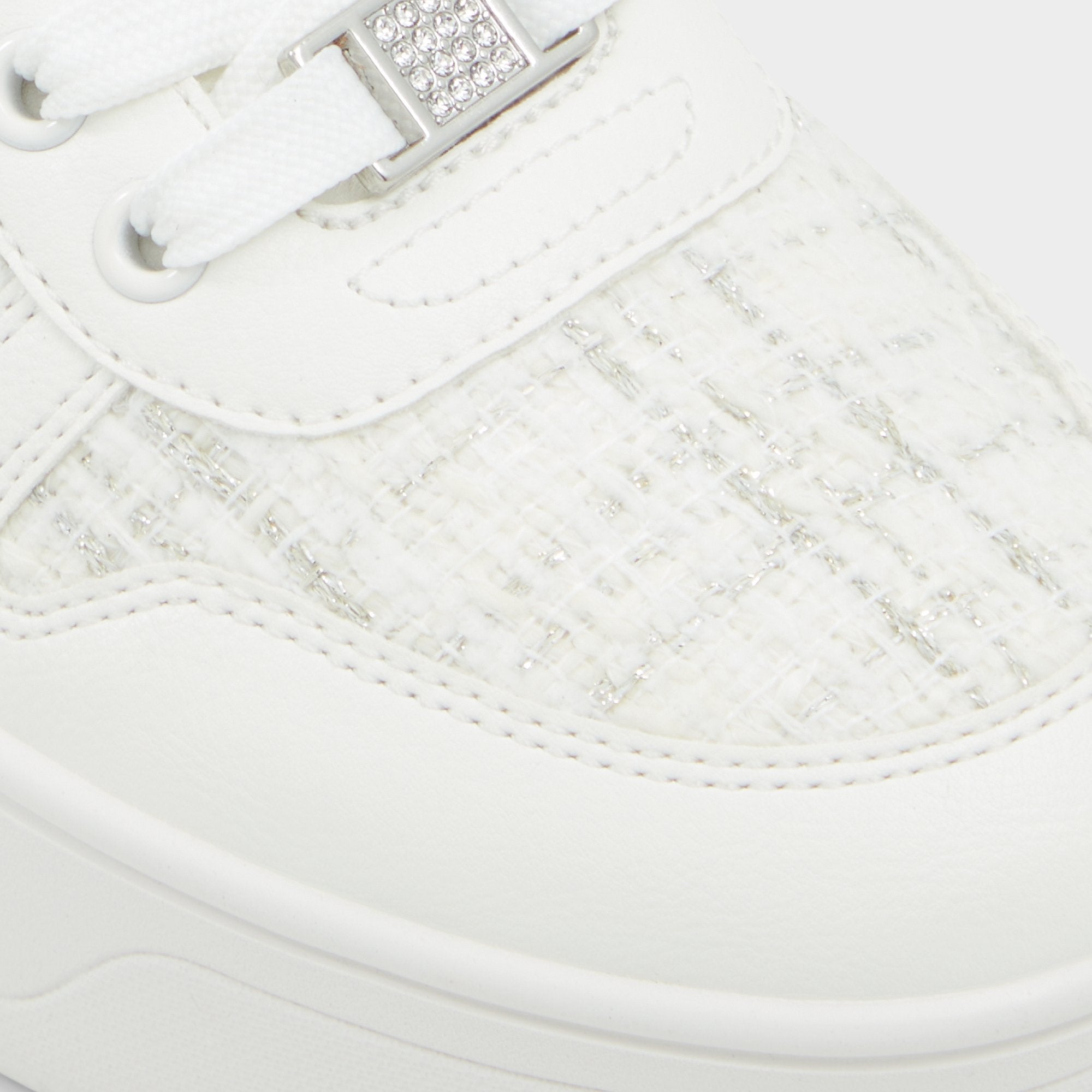 ALDO Marisette baskets blanches à charms