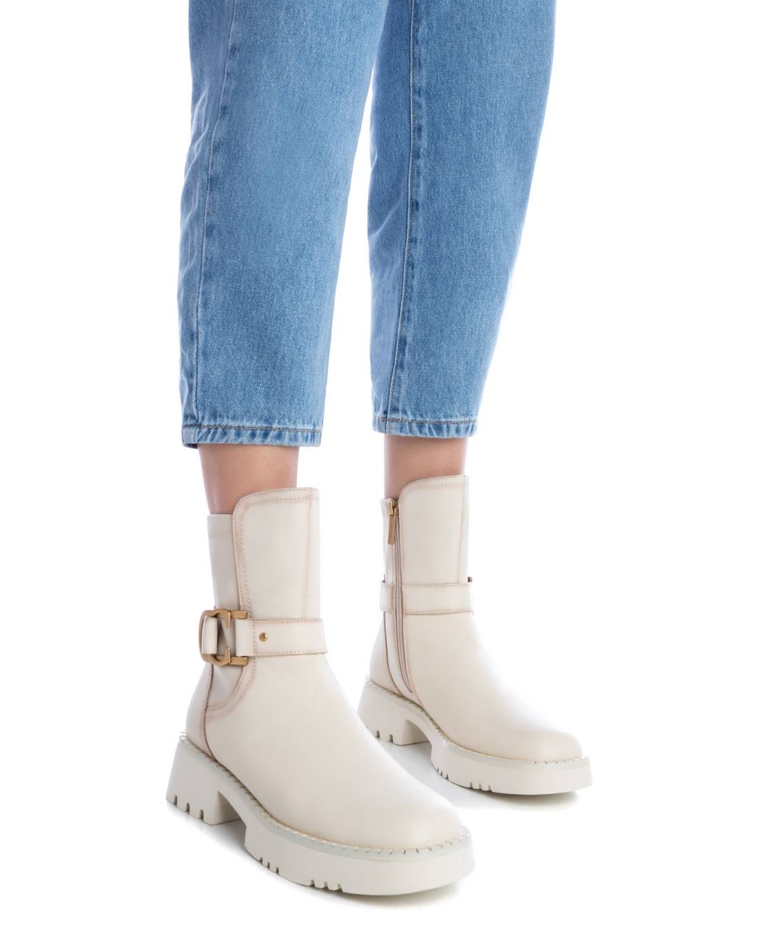 Carmela 16116002 bottines femme blanches cuir plat