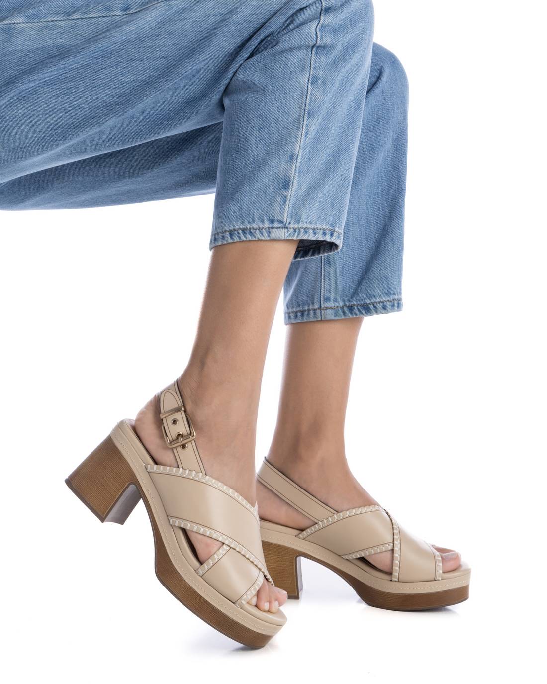 Carmela 16220903 sandales femme talon beige