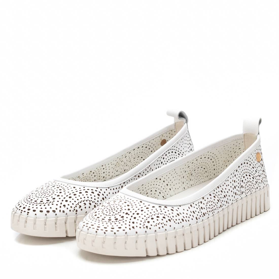 Carmela 16230202 ballerine blanche cuir confort