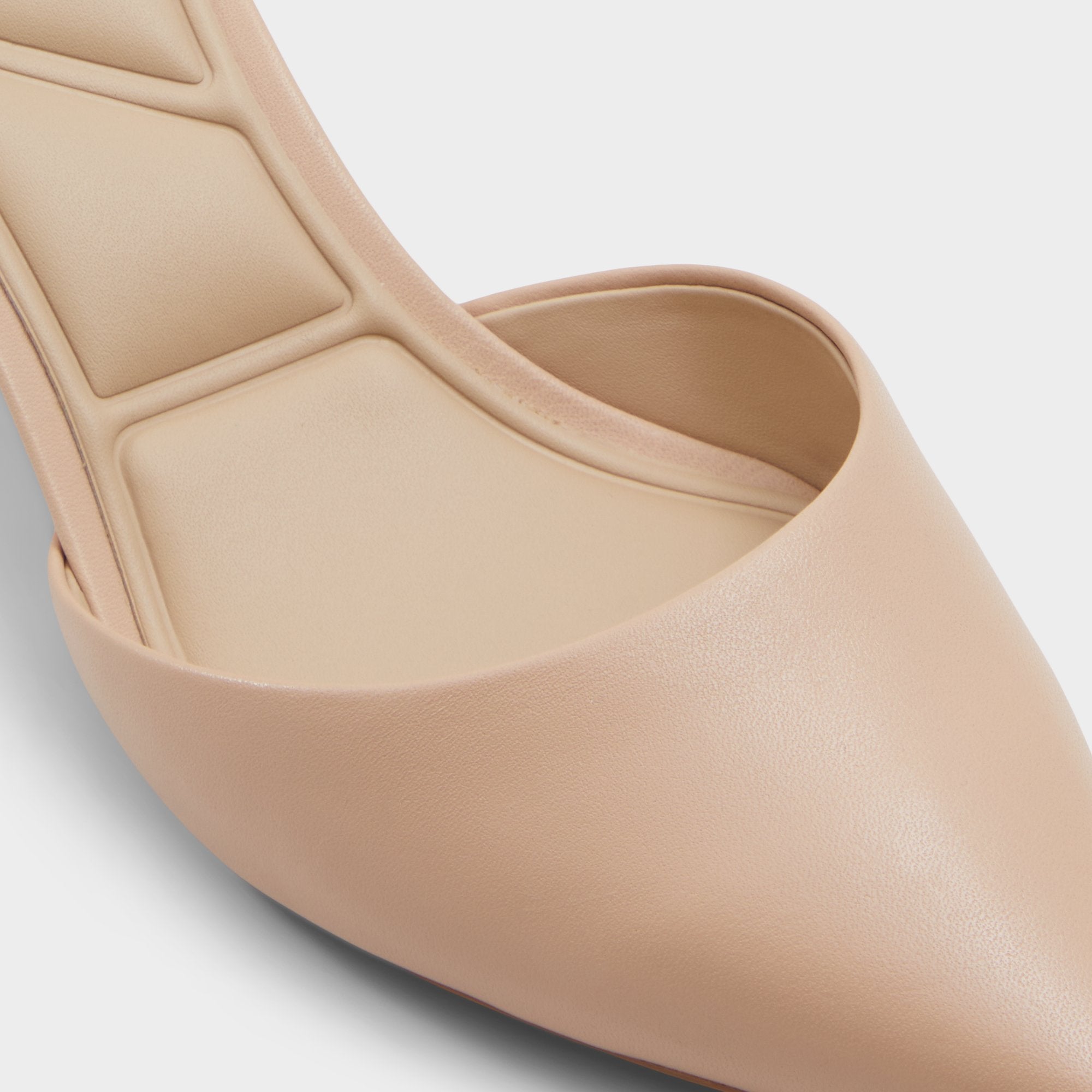 ALDO Uneral escarpins D’Orsay talon bloc beige