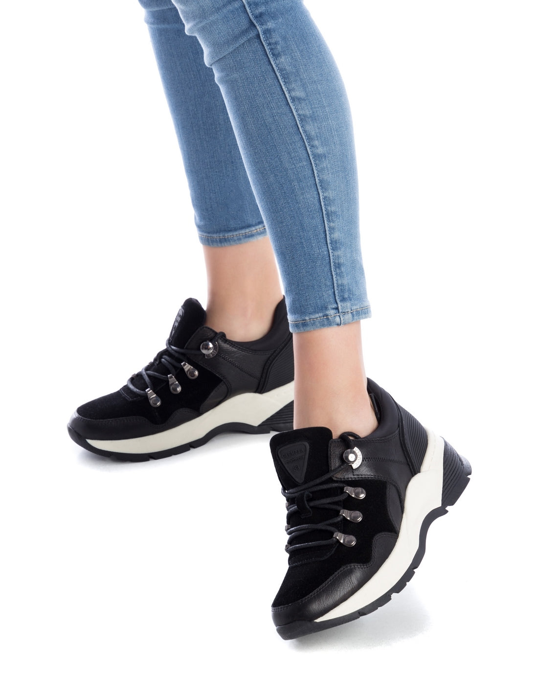 Carmela 16015501 sneakers femme noires semelle 5 cm