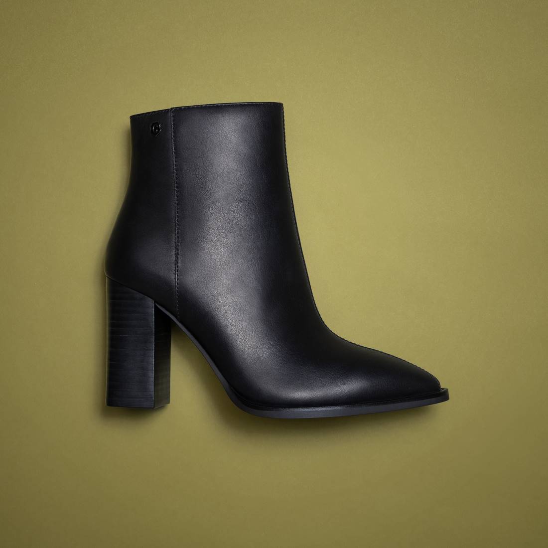 Carmela 16124002 bottine cuir noir talon 8 cm