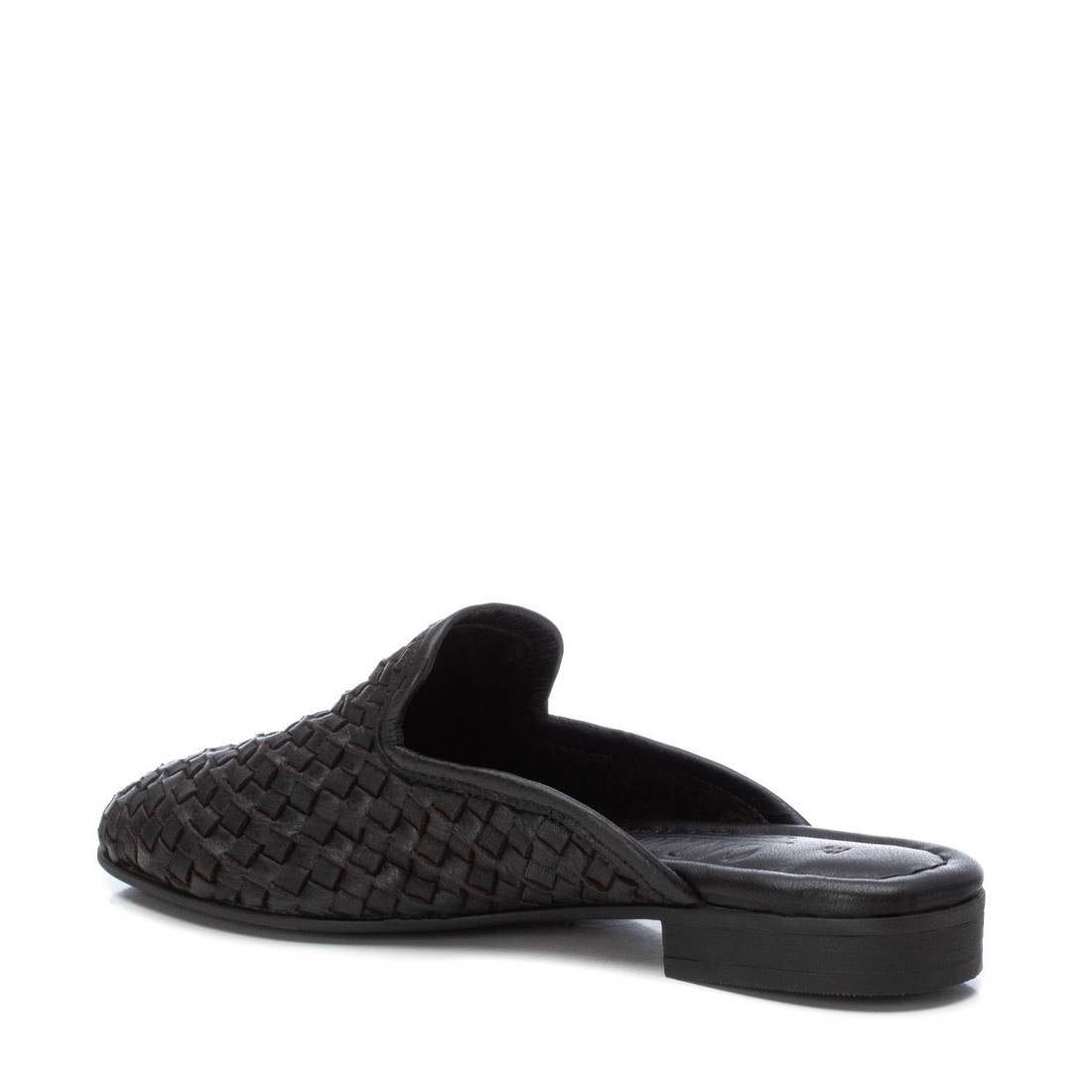 Carmela 16127301 sabot cuir noir tressé