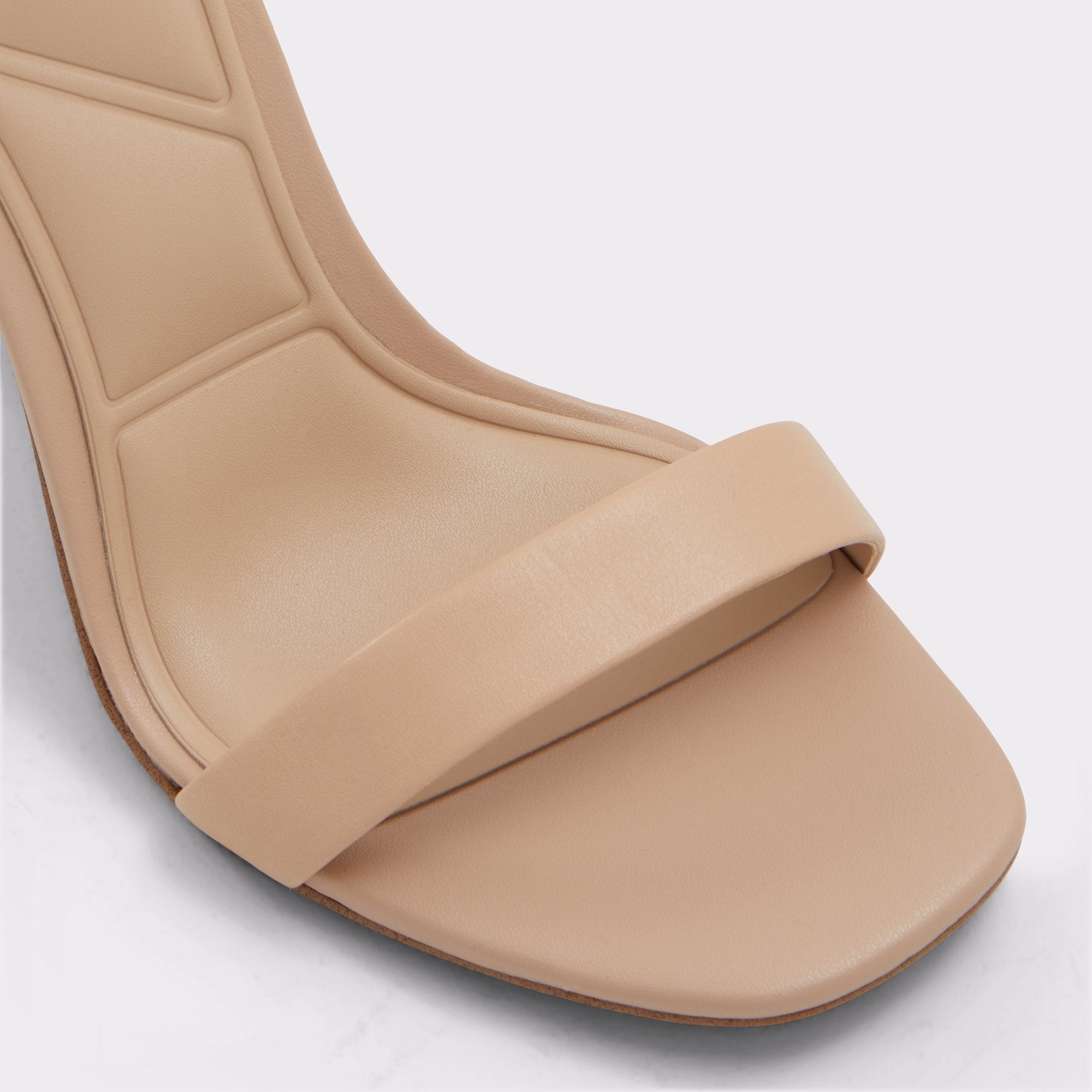 Aldo Hazelia escarpins talon bloc beige