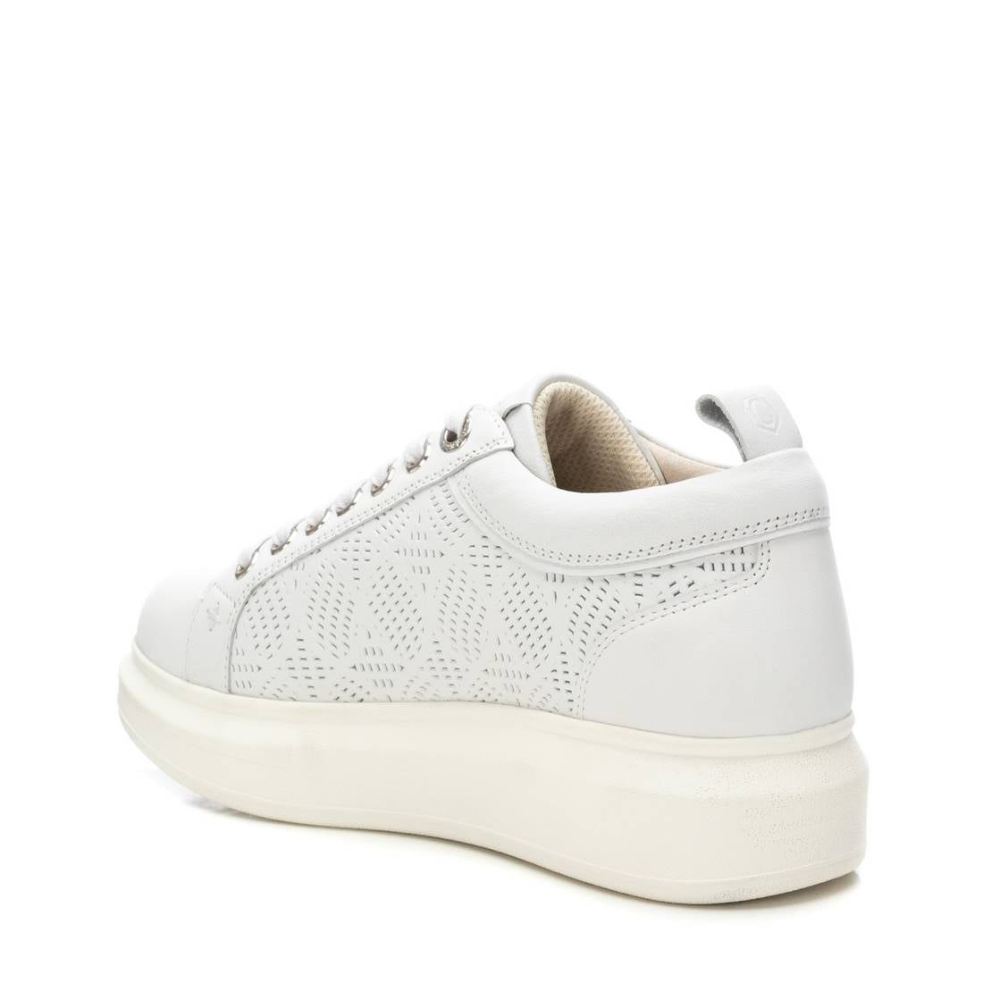 Carmela 16143803 baskets cuir blanc effet métallisé