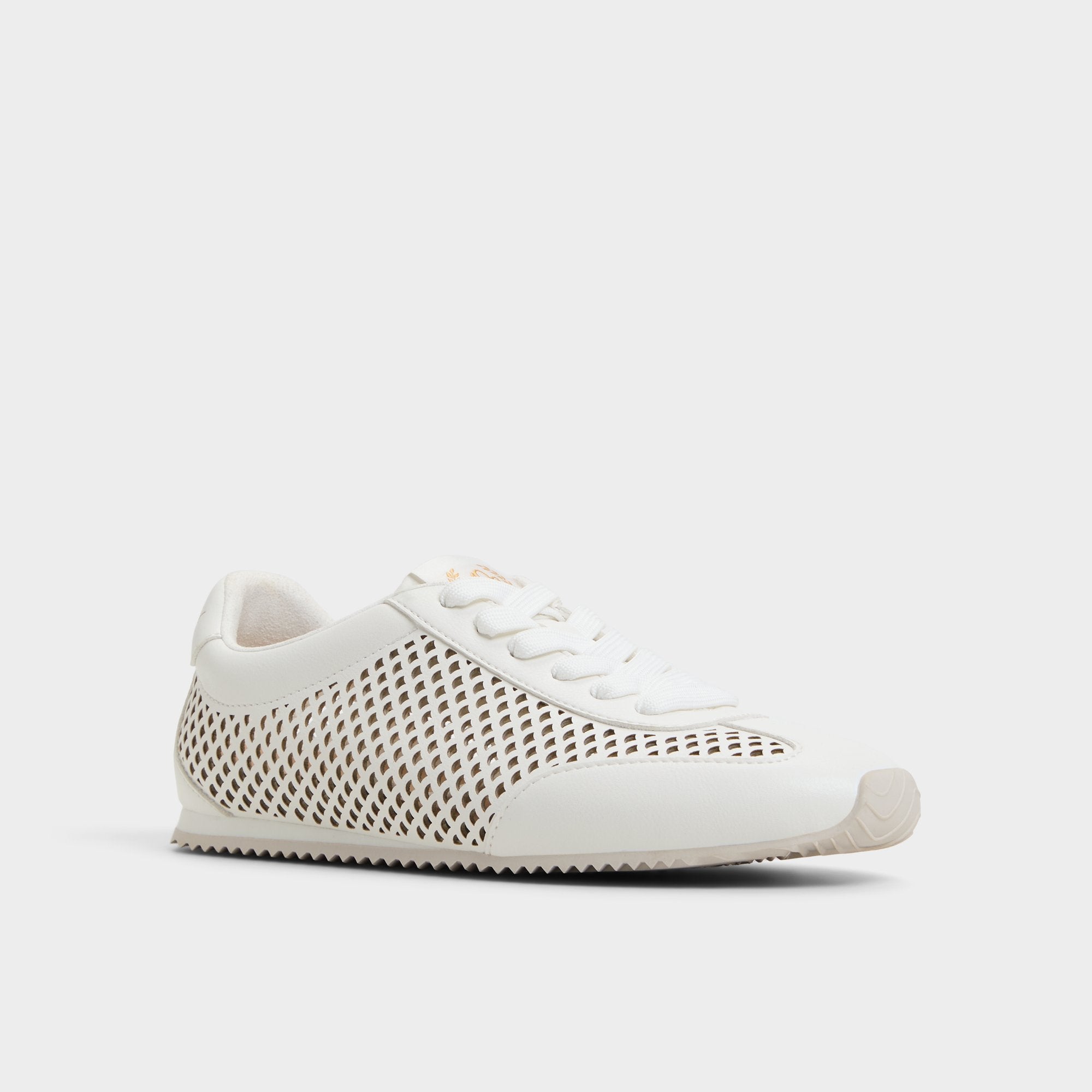 ALDO Carefree baskets suède minimalistes