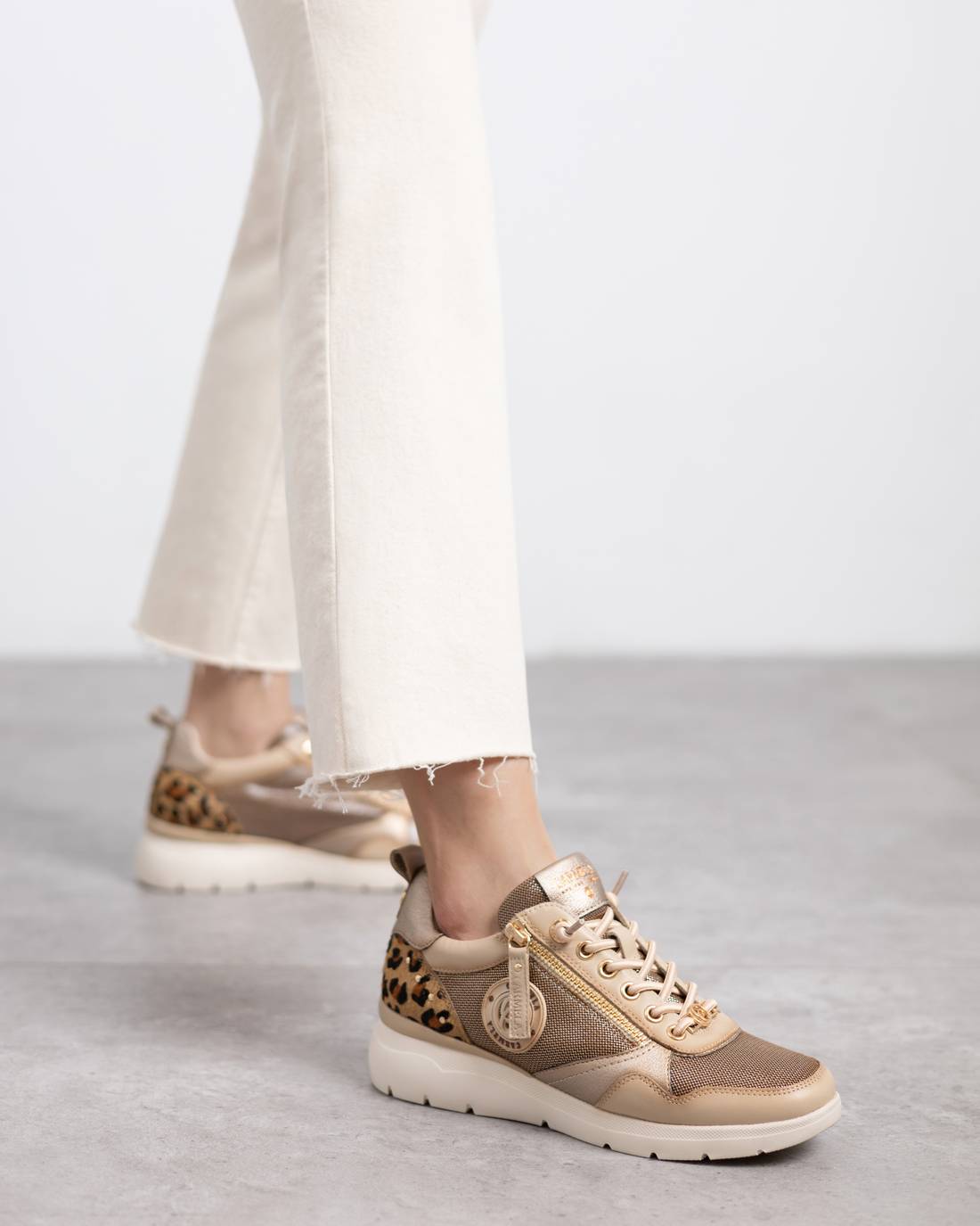Carmela 16251301 basket beige cuir véritable